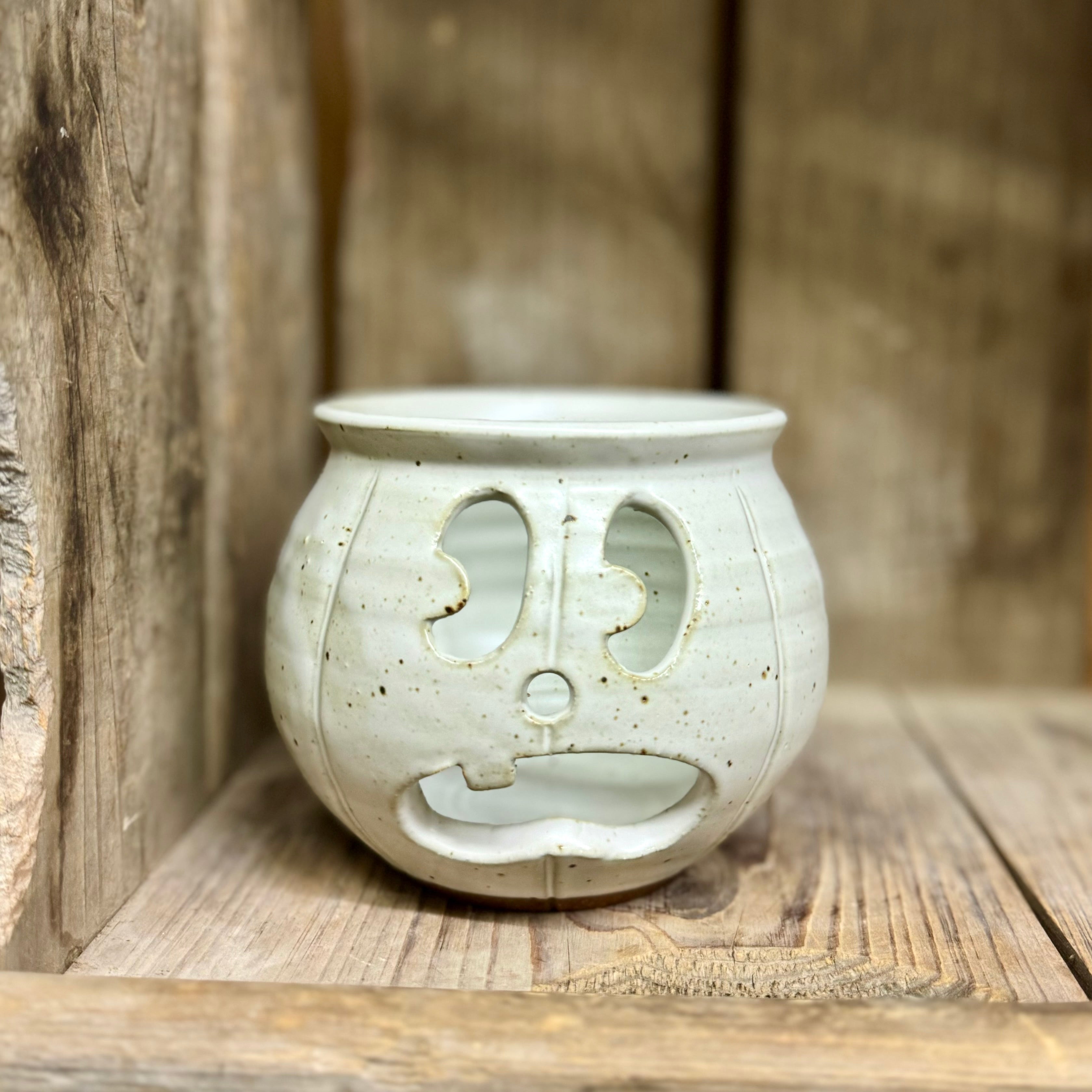 Small Jack OLantern {Classic White}
