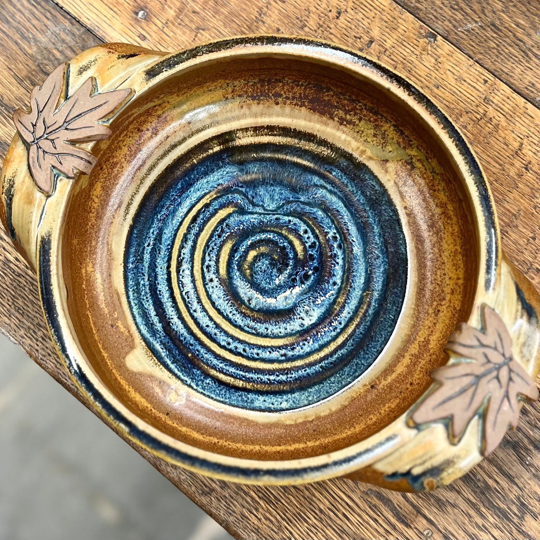 Leaf Casserole Dish Small {Oasis}