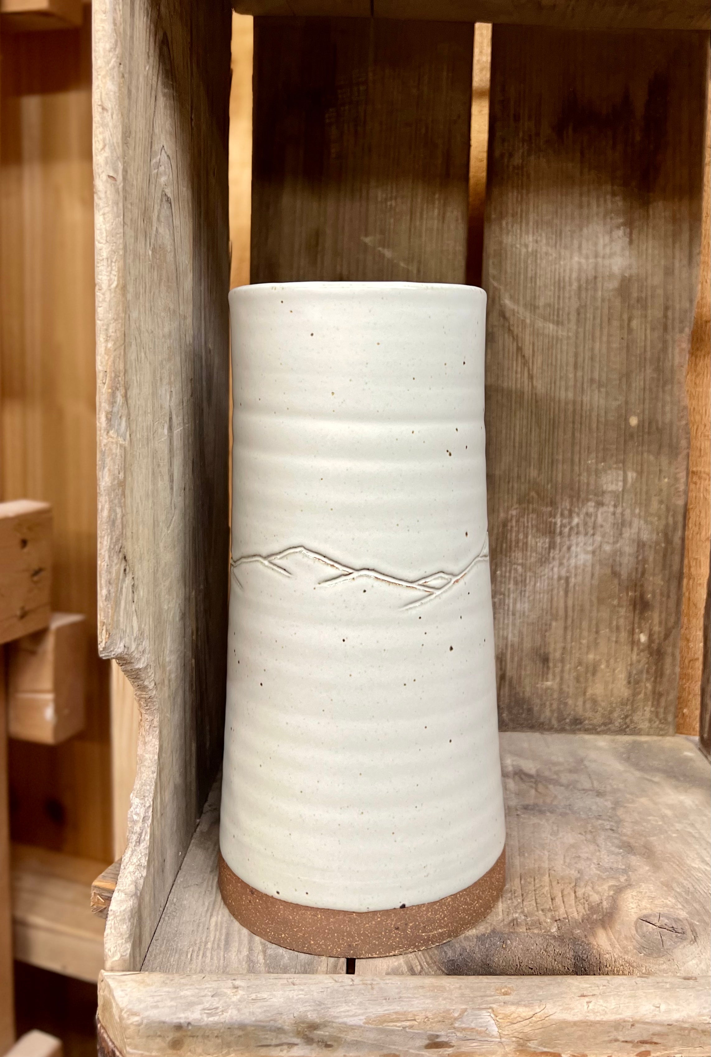 Appalachian Collection Large Cylinder Vase {Classic White Mountain Range}