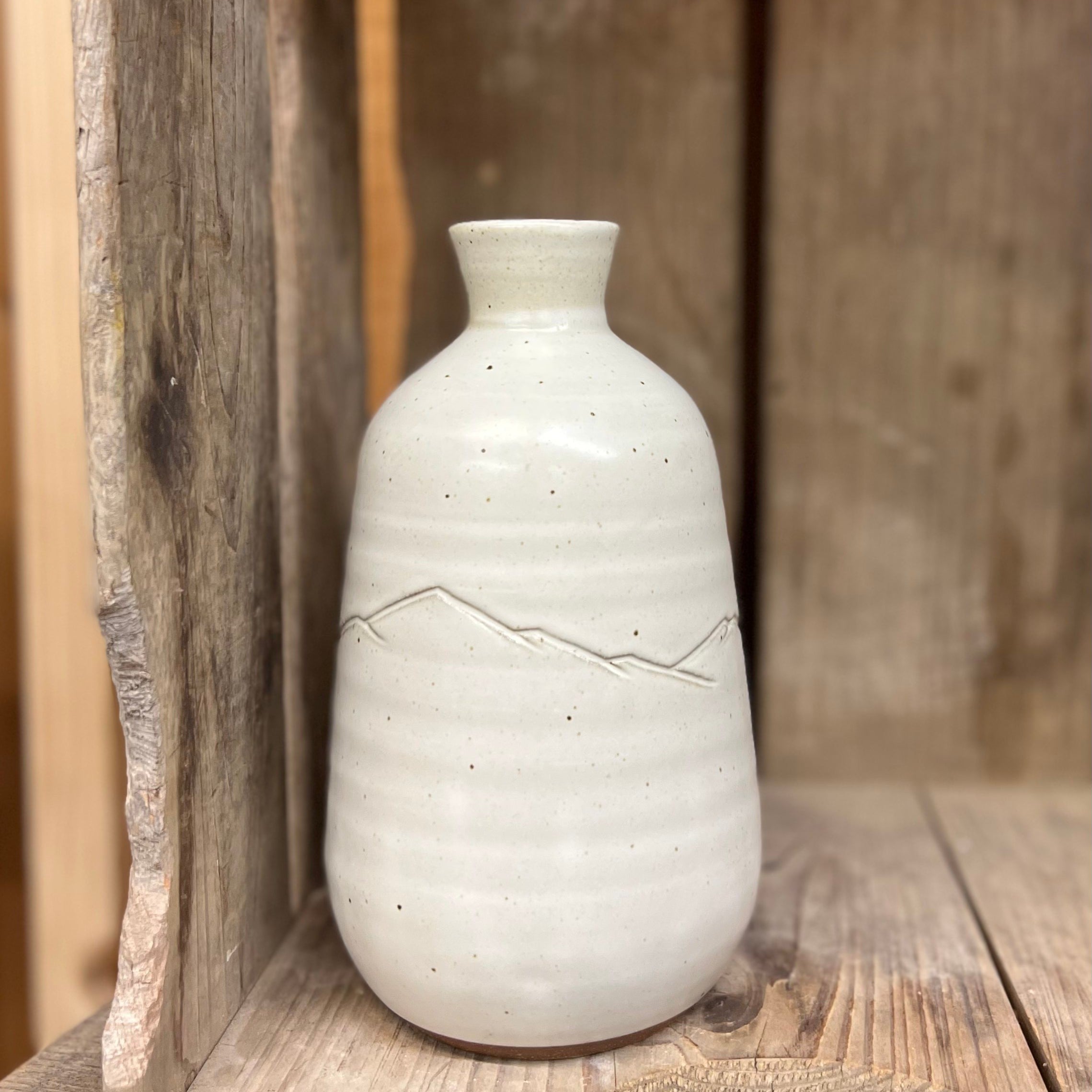 Appalachian Collection Bottle Vase {White Mountain Range}